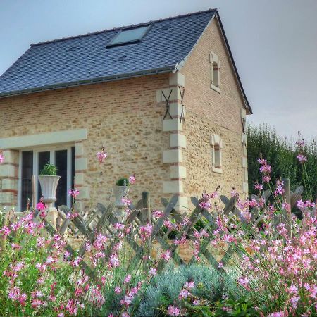 Le Moulin De Follet Bed and Breakfast Fougere  Εξωτερικό φωτογραφία
